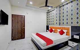 Hotel O One Plus Inn